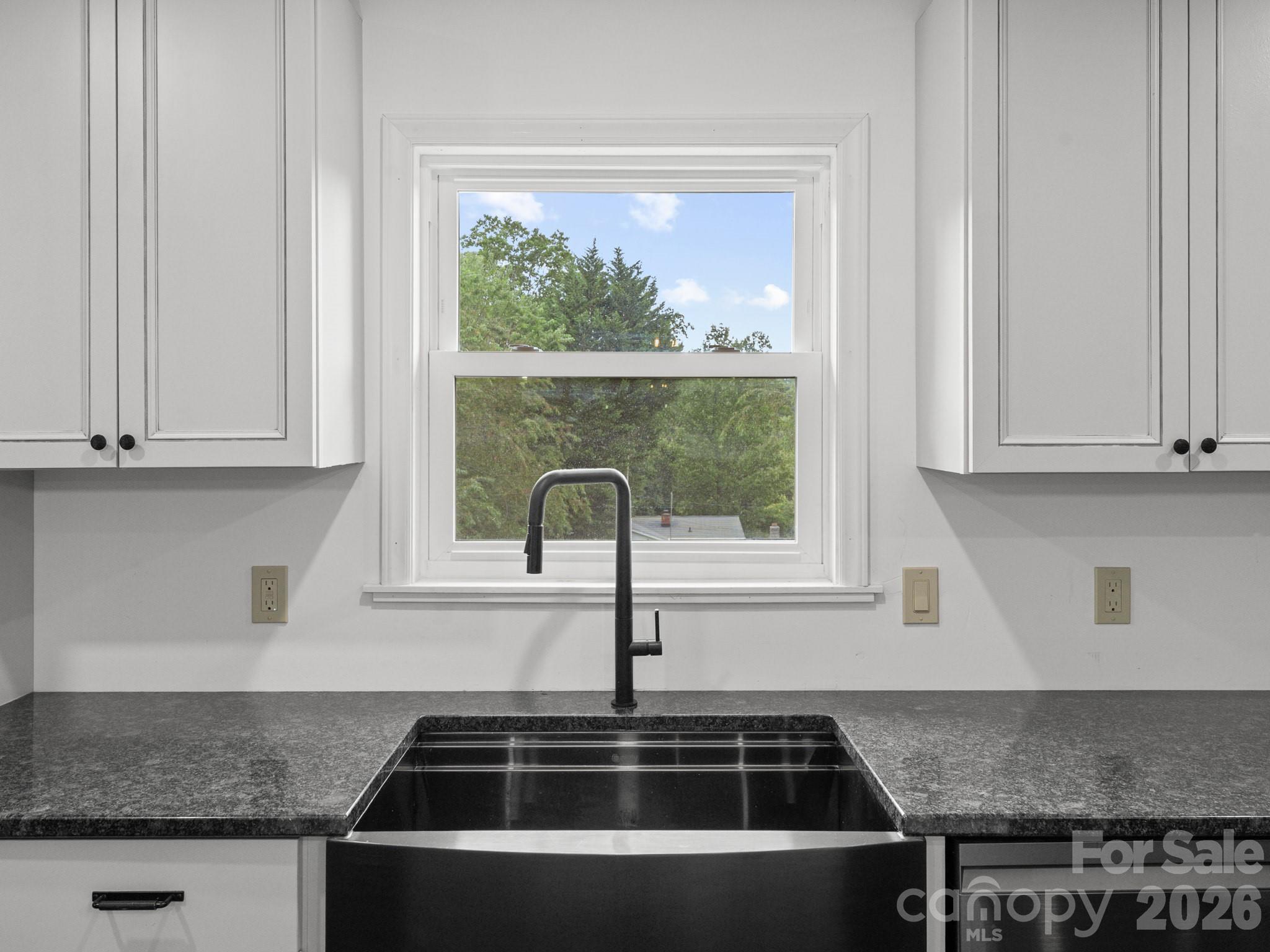 10 Monte Vista Circle
