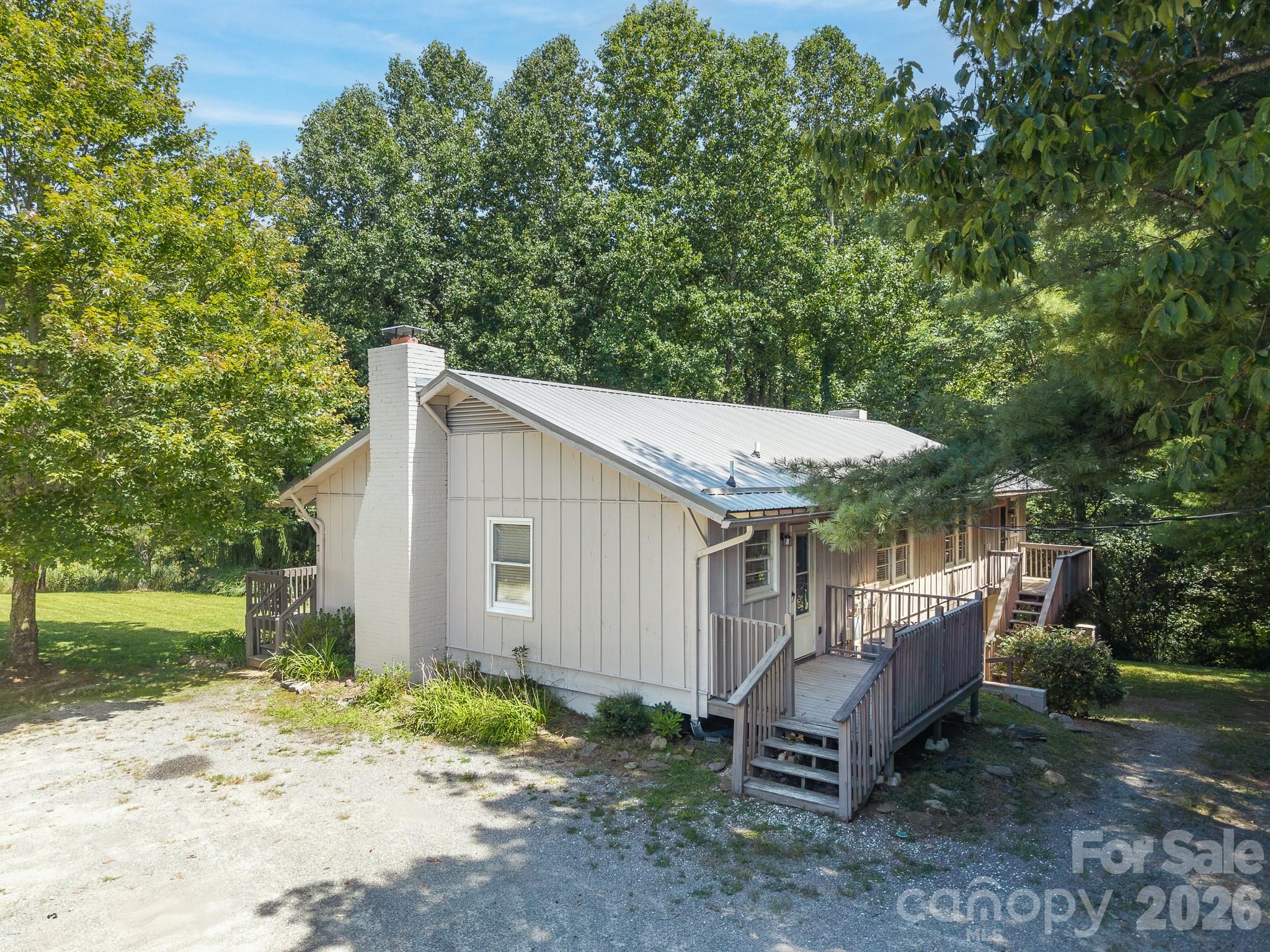 71 Harvey Osteen Road