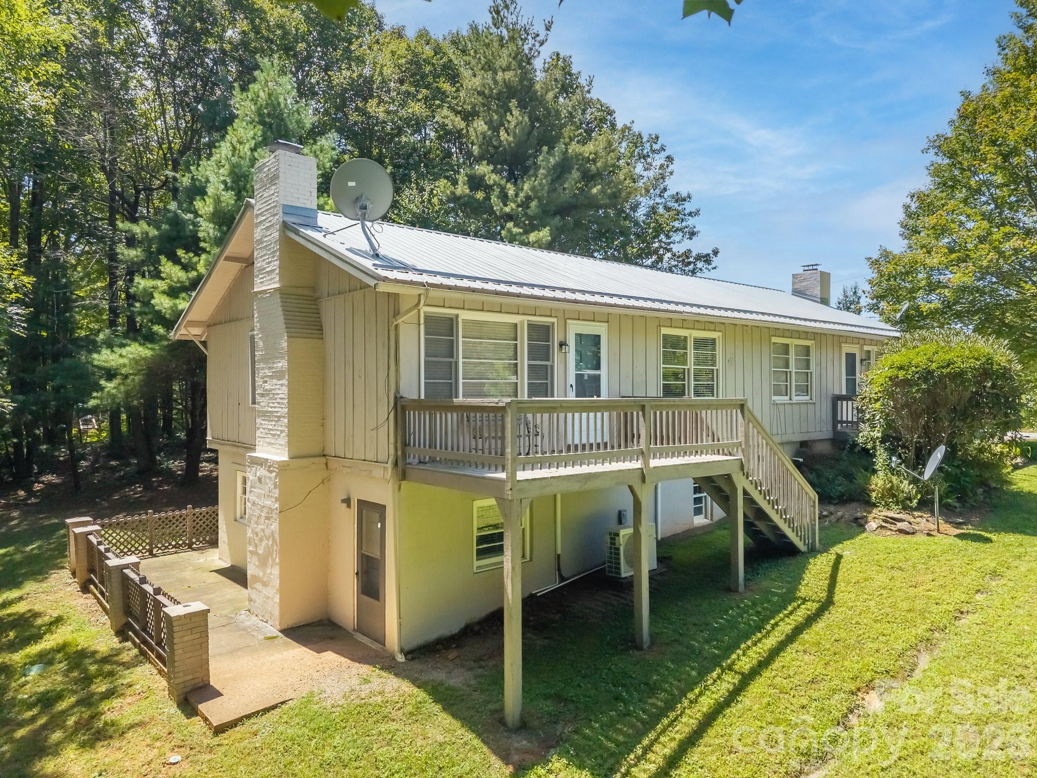 71 Harvey Osteen Road