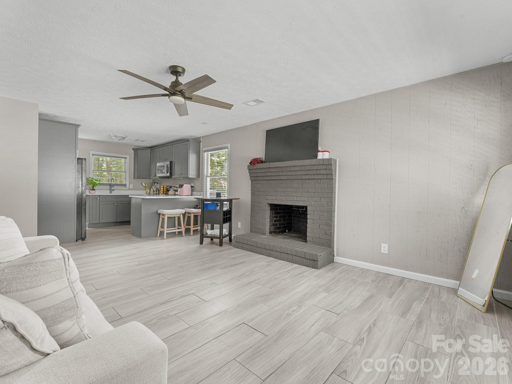 71 Harvey Osteen Road