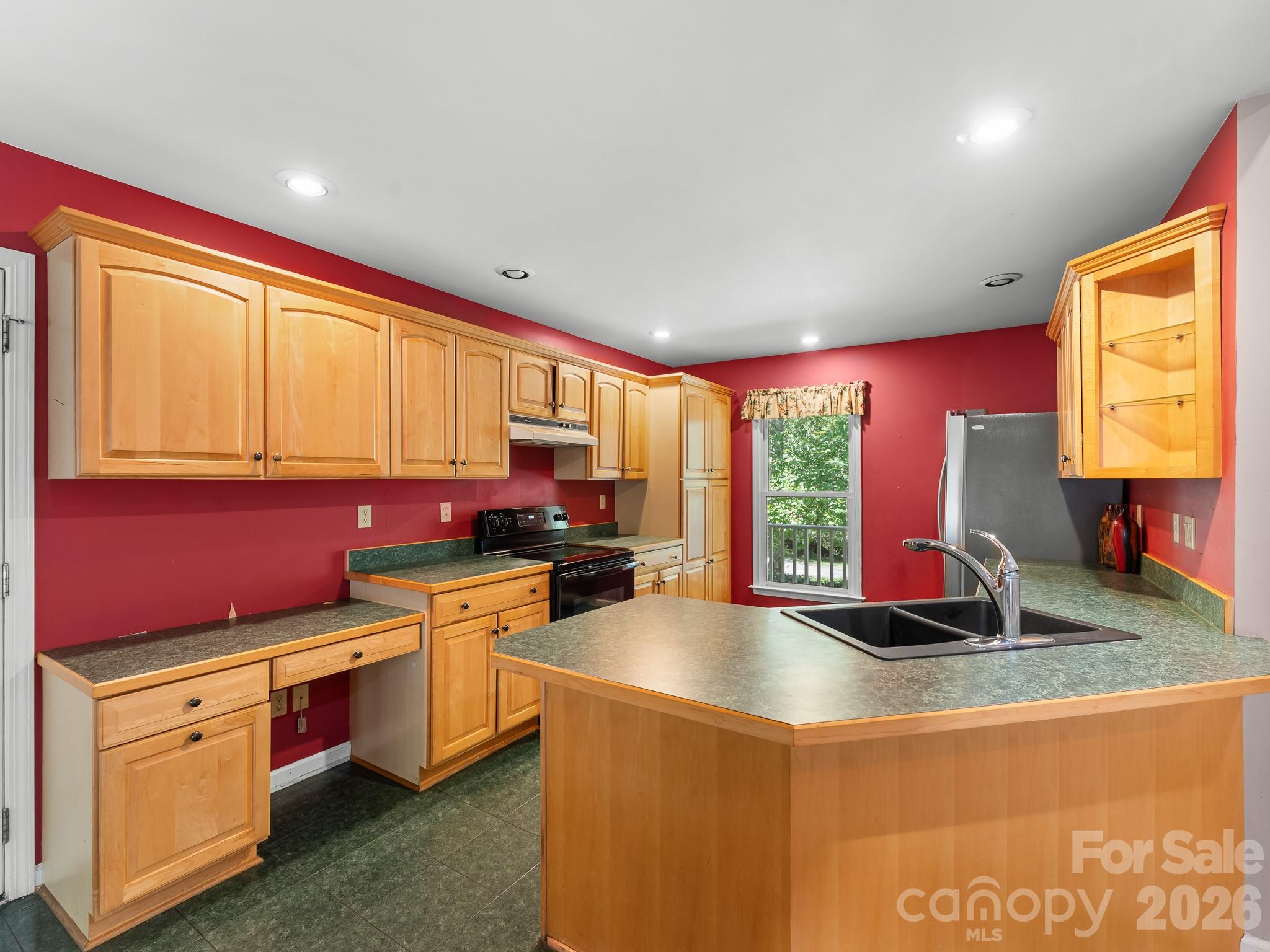 106 Fish Hawk Drive