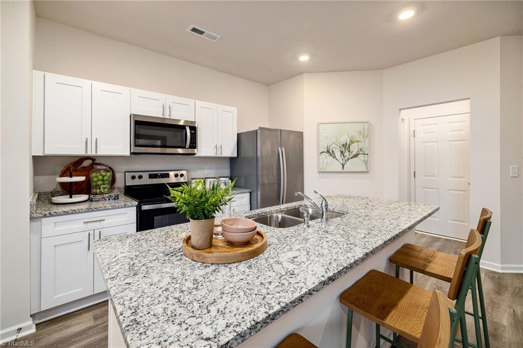 1110 Evelynnview Lane # 5