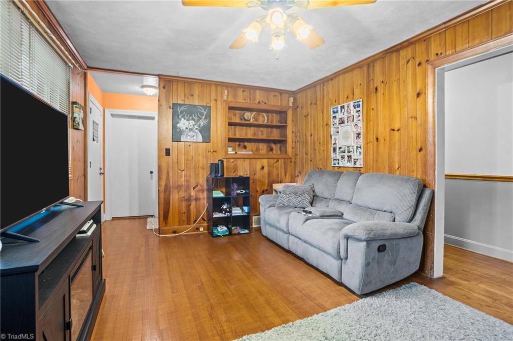 1118 Johnsontown Road