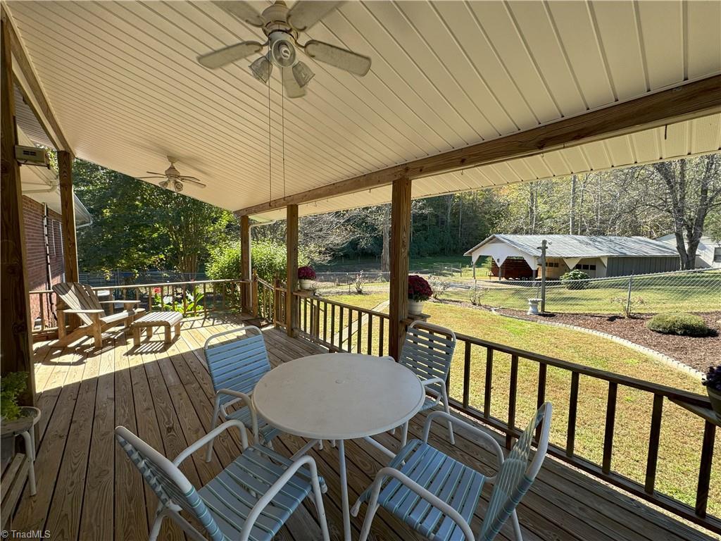 555 Dehart Community Ctr Road