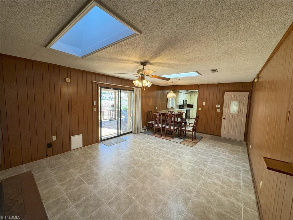 555 Dehart Community Ctr Road