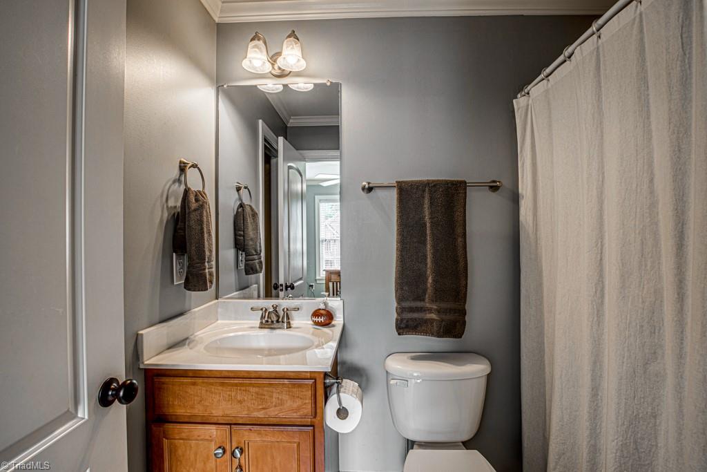 1305 Rosewood Court, Winston-Salem