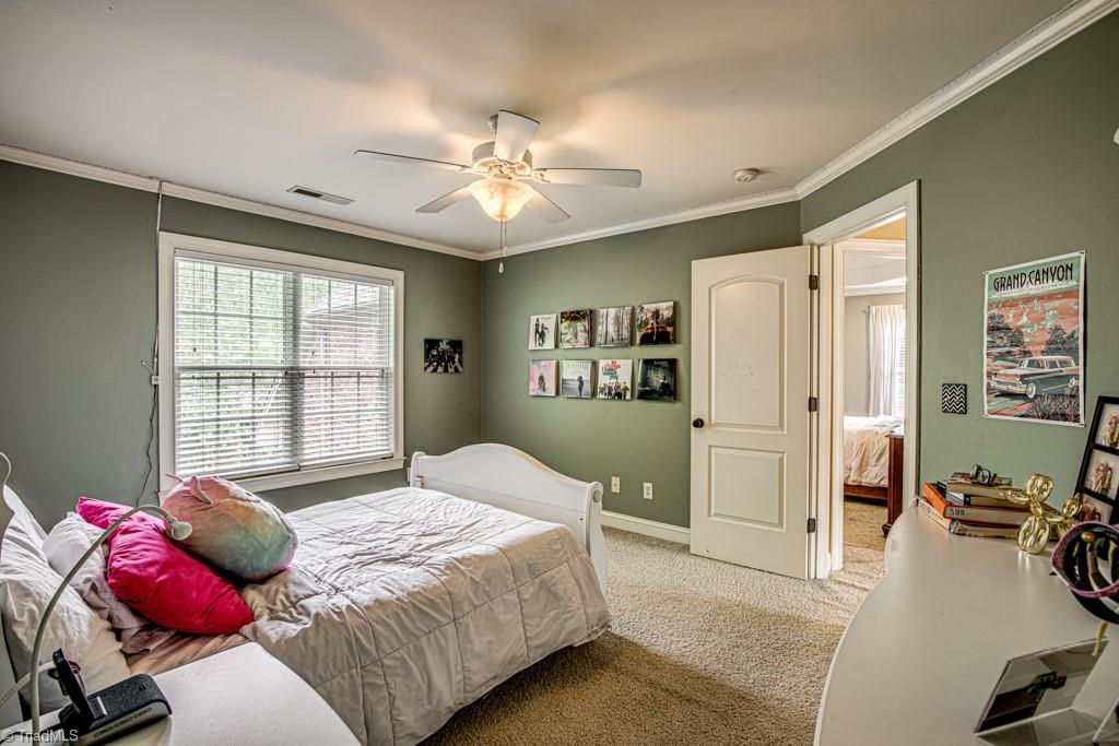 1305 Rosewood Court, Winston-Salem