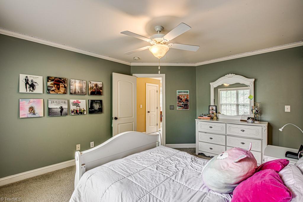 1305 Rosewood Court, Winston-Salem