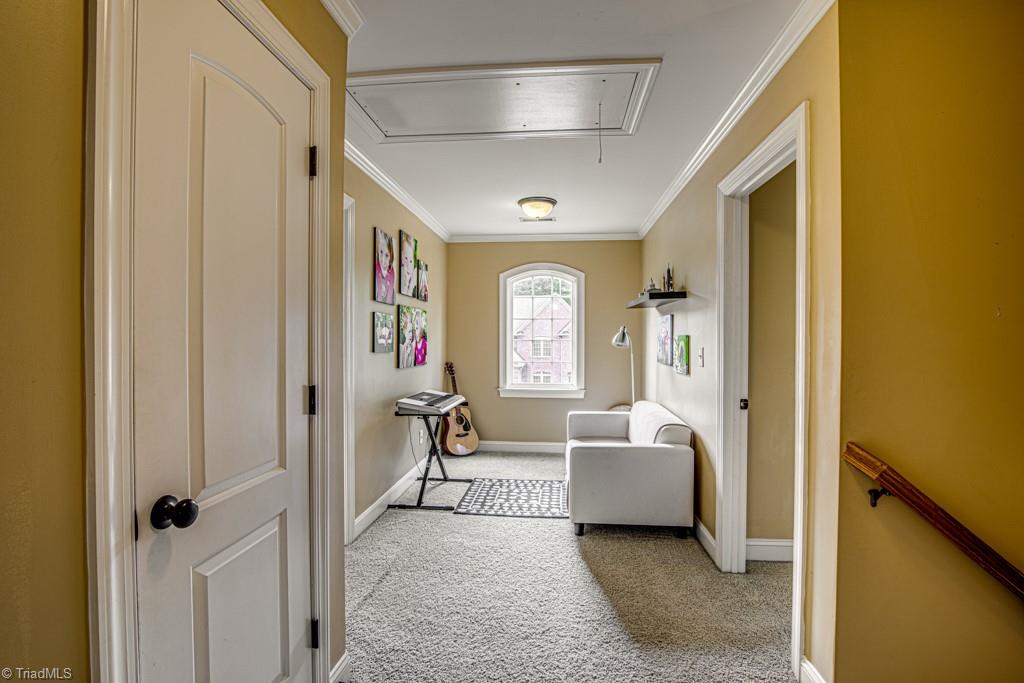 1305 Rosewood Court, Winston-Salem