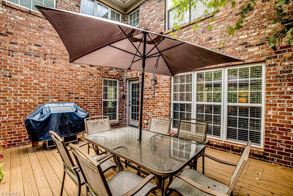 1305 Rosewood Court, Winston-Salem