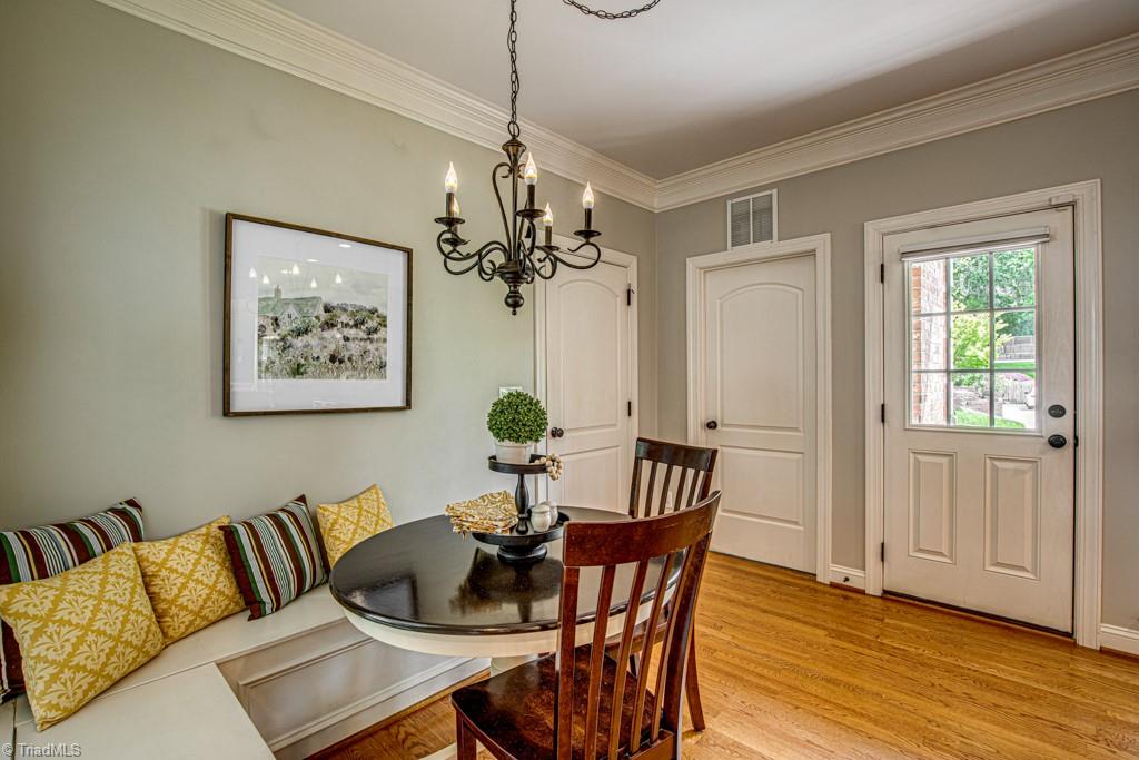 1305 Rosewood Court, Winston-Salem