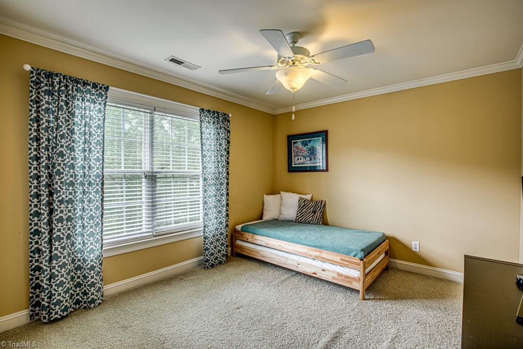 1305 Rosewood Court, Winston-Salem