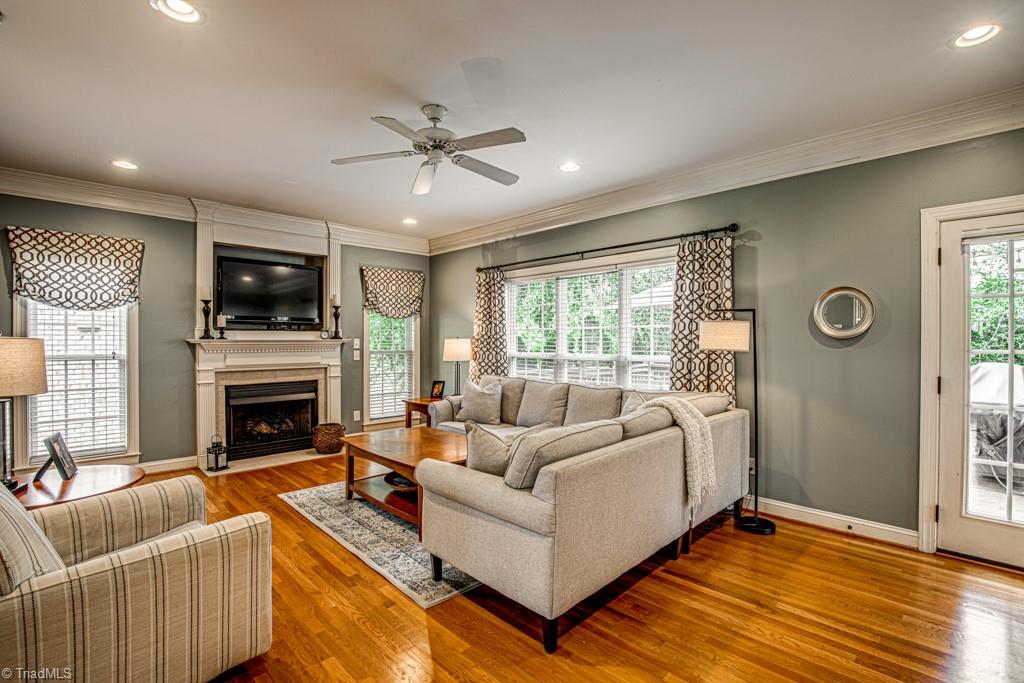 1305 Rosewood Court, Winston-Salem