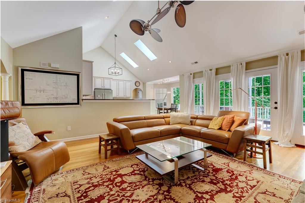 1804 Townsend Forest Lane