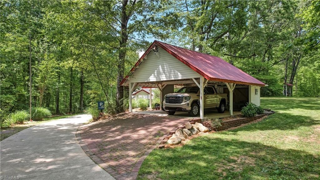 1804 Townsend Forest Lane