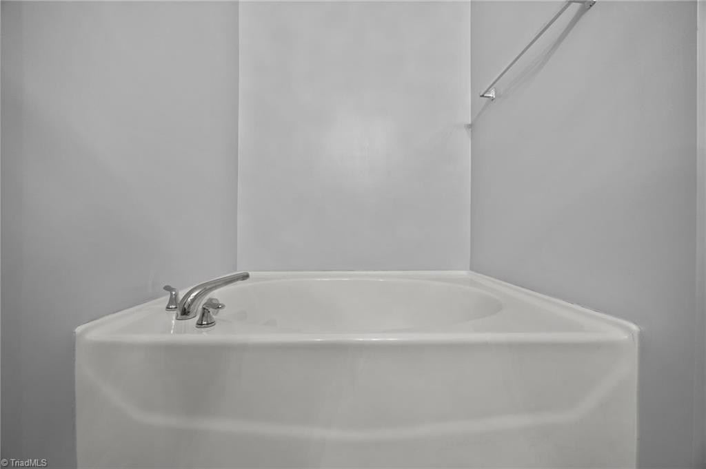 5406 Northridge Drive, Winston-Salem