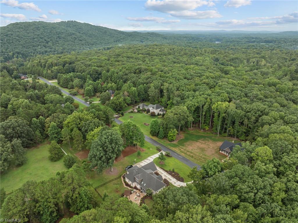 2589 Northmont Lake Drive