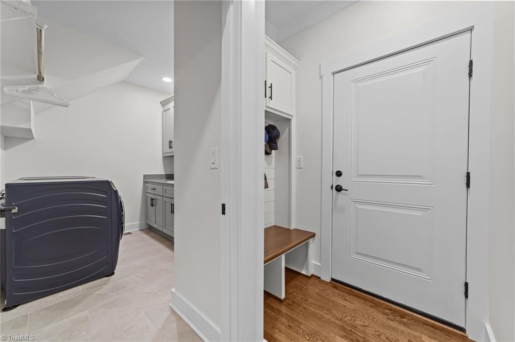 2589 Northmont Lake Drive