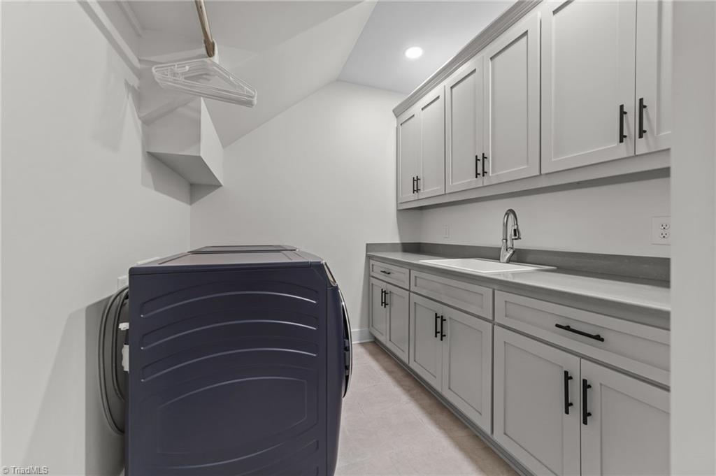 2589 Northmont Lake Drive