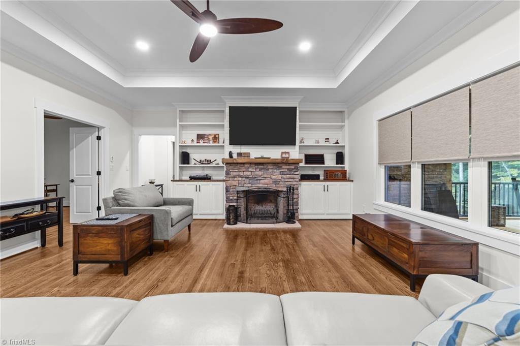 2589 Northmont Lake Drive