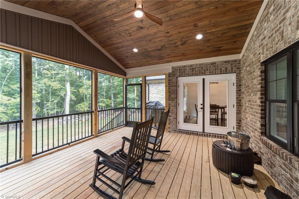 2589 Northmont Lake Drive