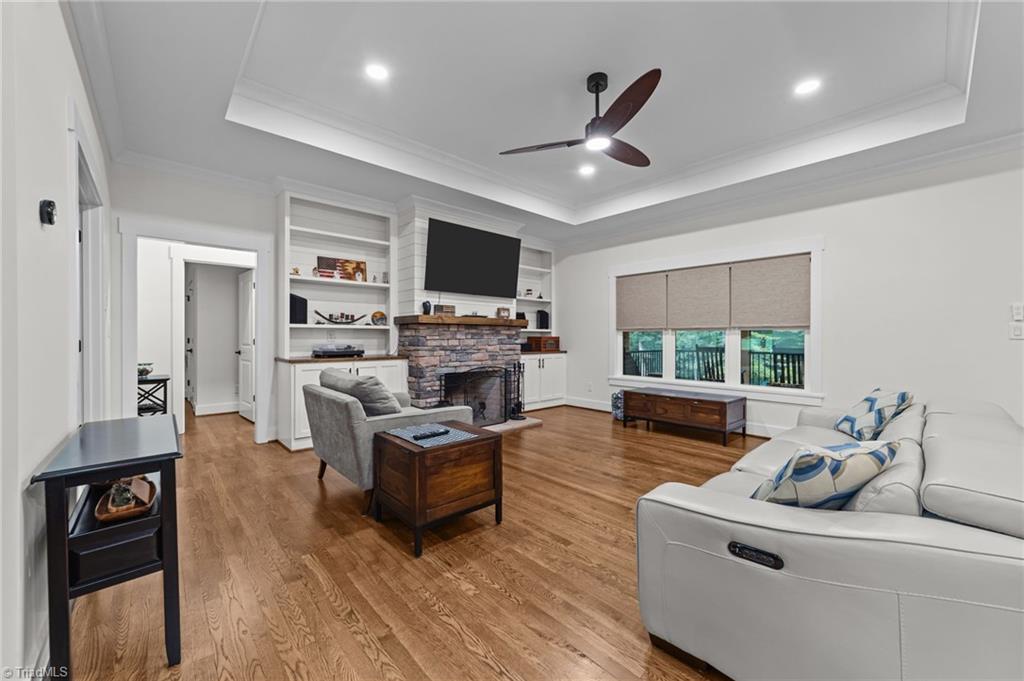 2589 Northmont Lake Drive