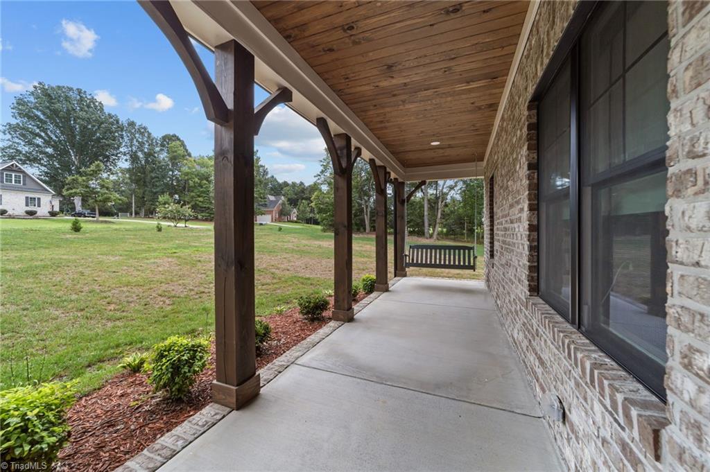 2589 Northmont Lake Drive