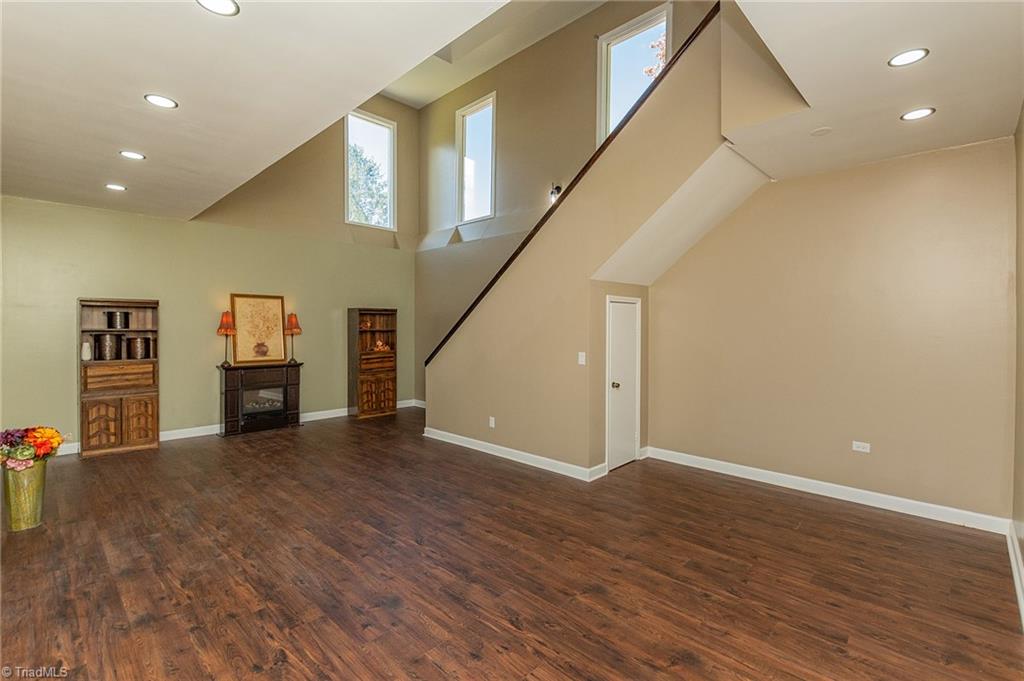 1107 Harvest Drive