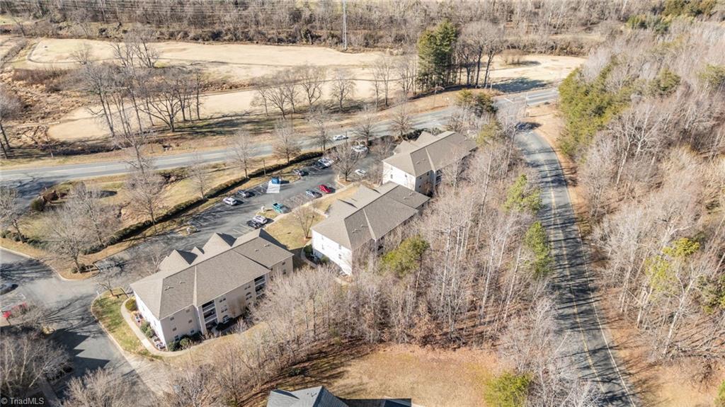 213 Ivy Glen Court, Winston-Salem