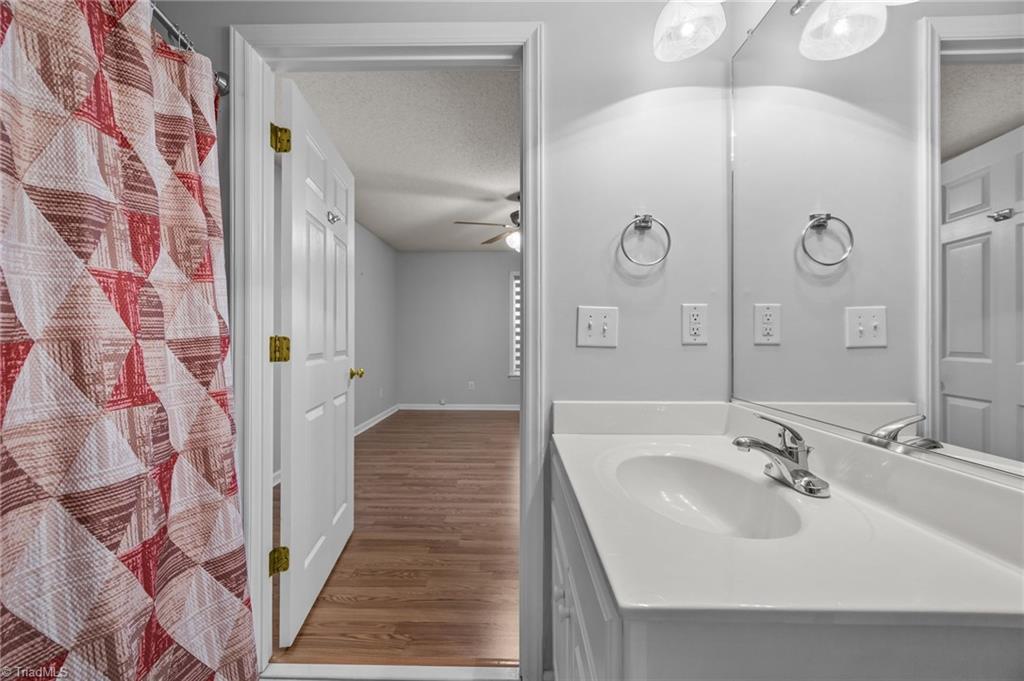 213 Ivy Glen Court, Winston-Salem