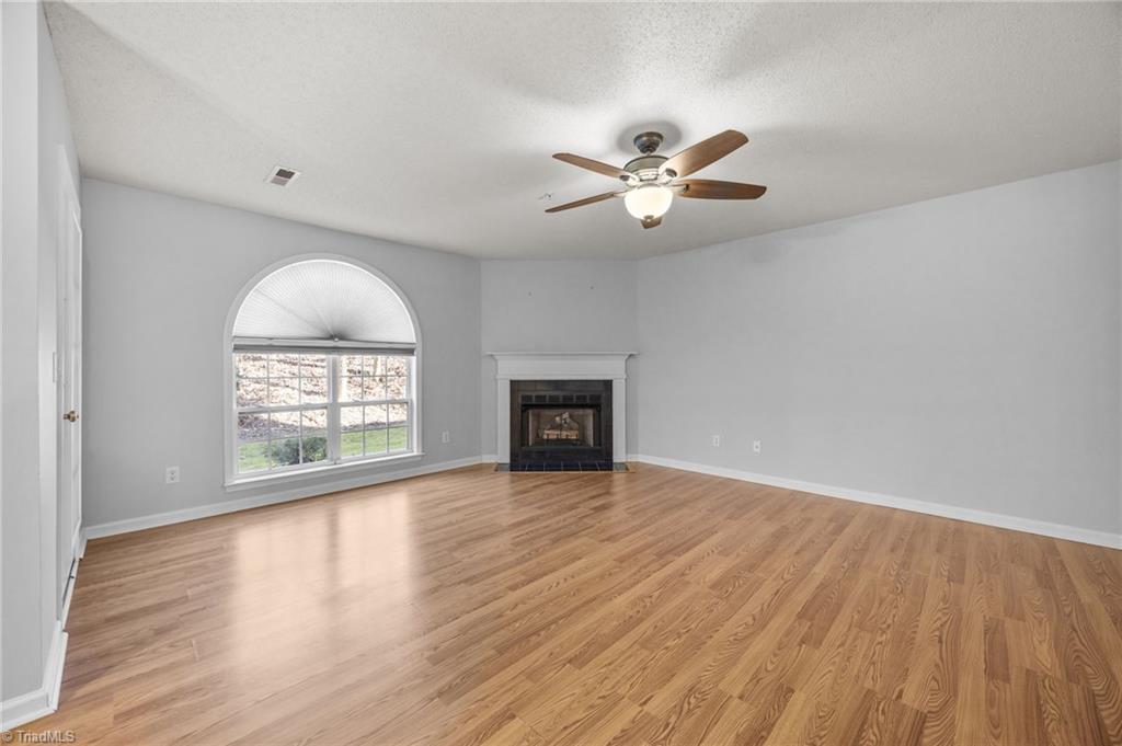 213 Ivy Glen Court, Winston-Salem