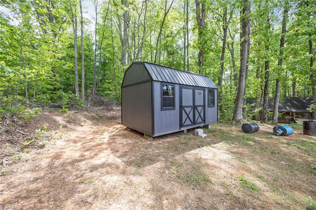 5124 Tall tree Drive, Winston-Salem