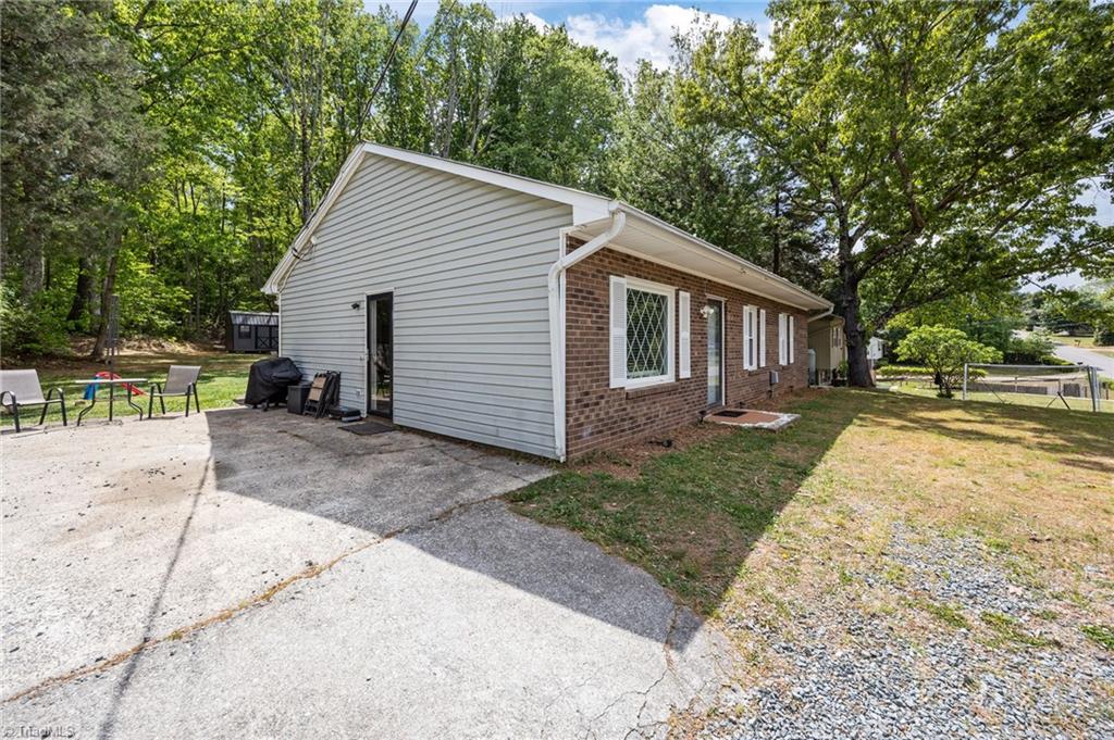5124 Tall tree Drive, Winston-Salem