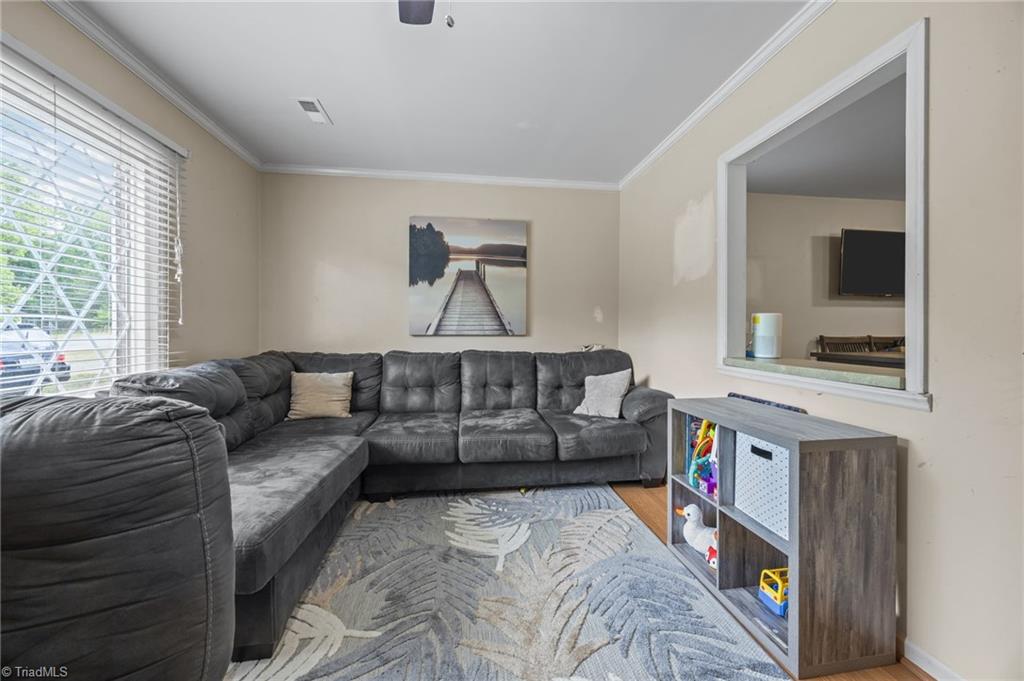 5124 Tall tree Drive, Winston-Salem