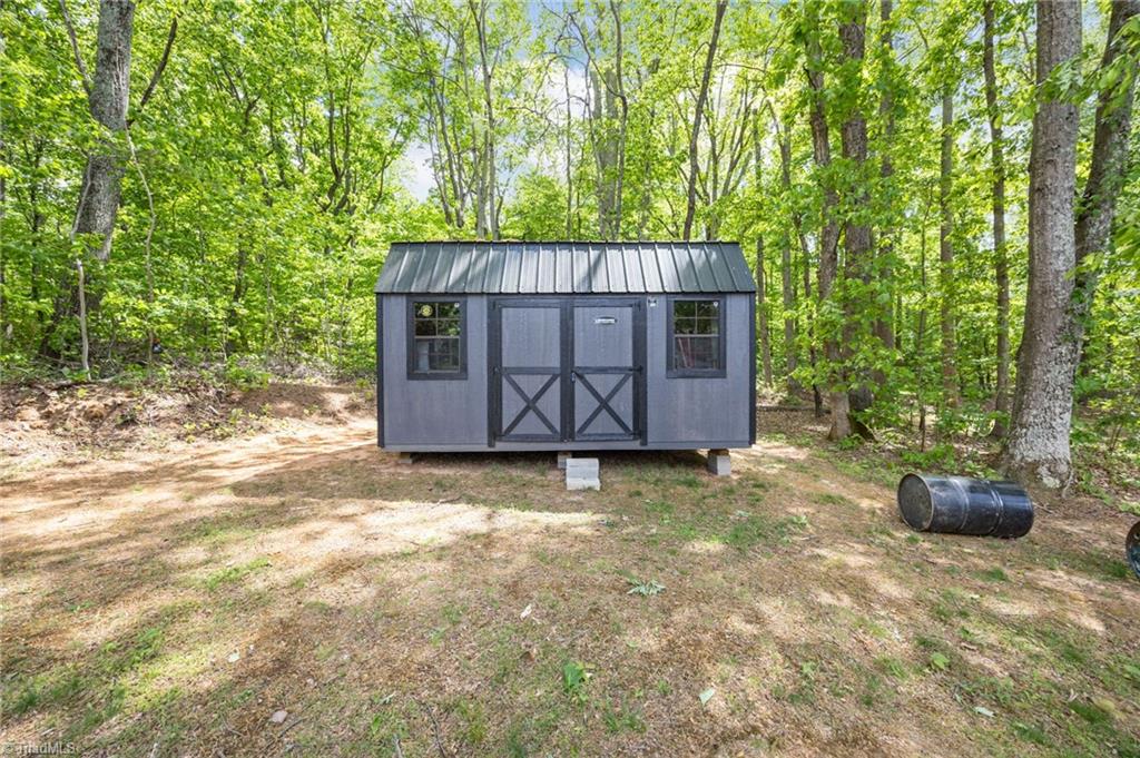 5124 Tall tree Drive, Winston-Salem