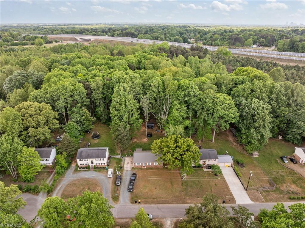 5124 Tall tree Drive, Winston-Salem