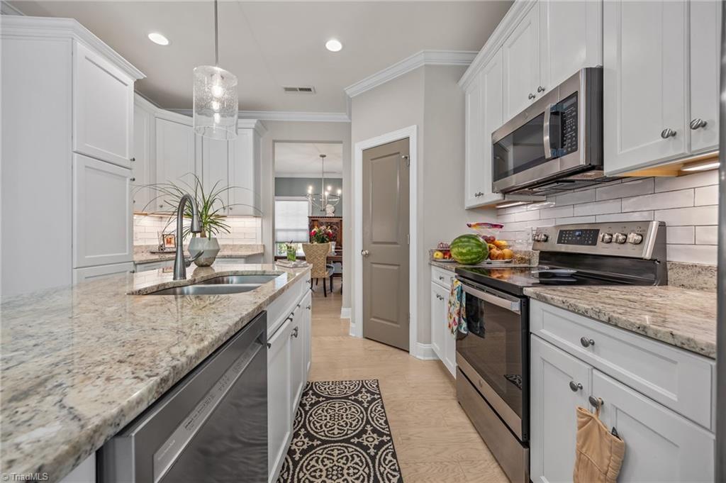 420 Burkes Crossing Drive, Winston-Salem