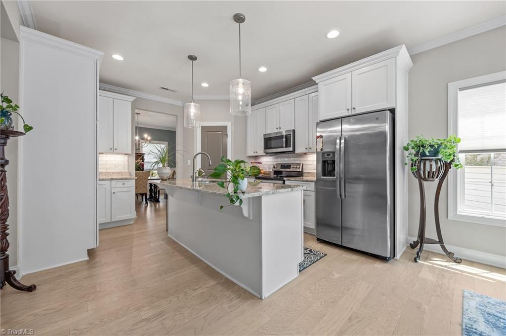 420 Burkes Crossing Drive, Winston-Salem