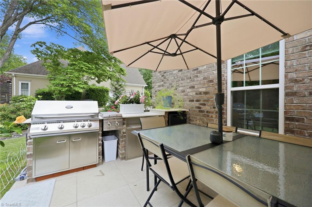 420 Burkes Crossing Drive, Winston-Salem
