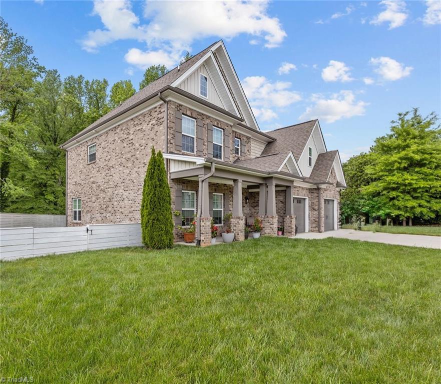 420 Burkes Crossing Drive, Winston-Salem