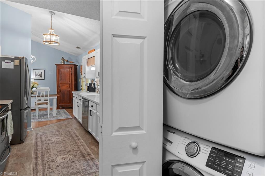 3675 Signet Drive, Winston-Salem