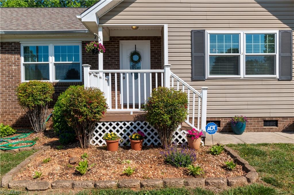 3675 Signet Drive, Winston-Salem
