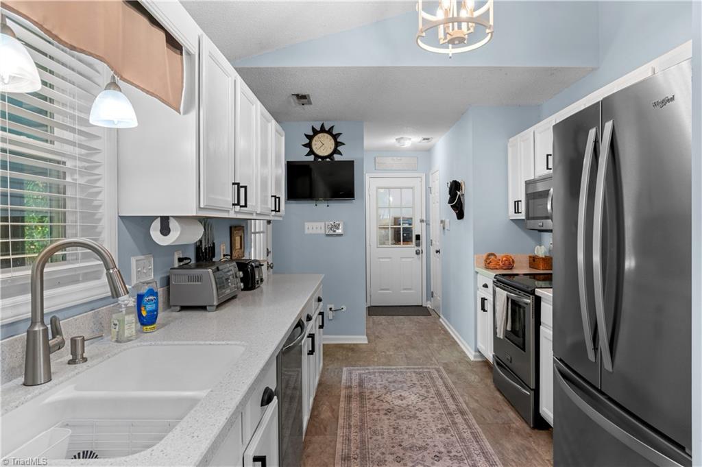 3675 Signet Drive, Winston-Salem