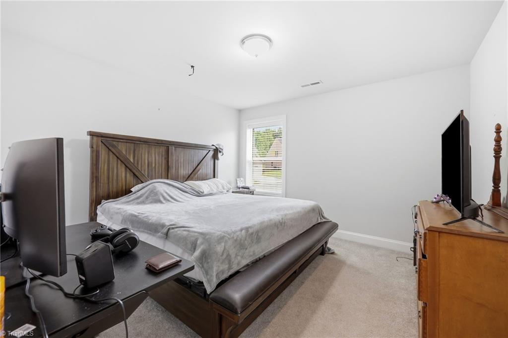 5732 Glad Acres Road, Winston-Salem