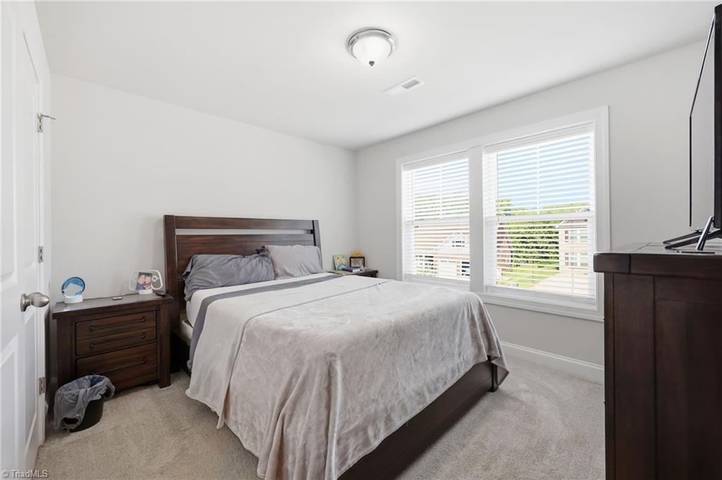 5732 Glad Acres Road, Winston-Salem