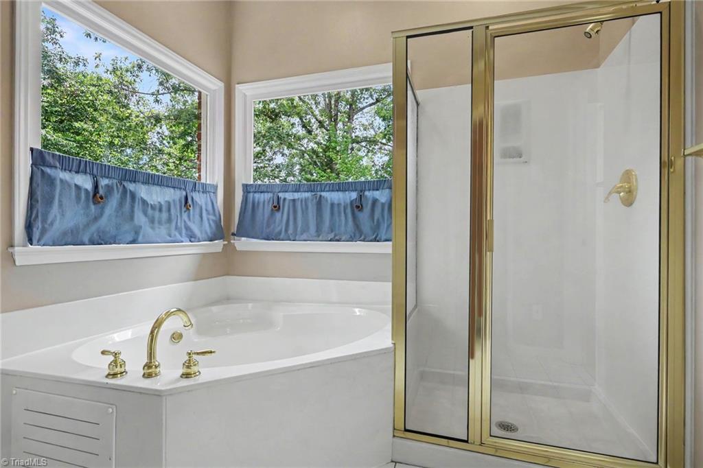 3211 Timberoak Court