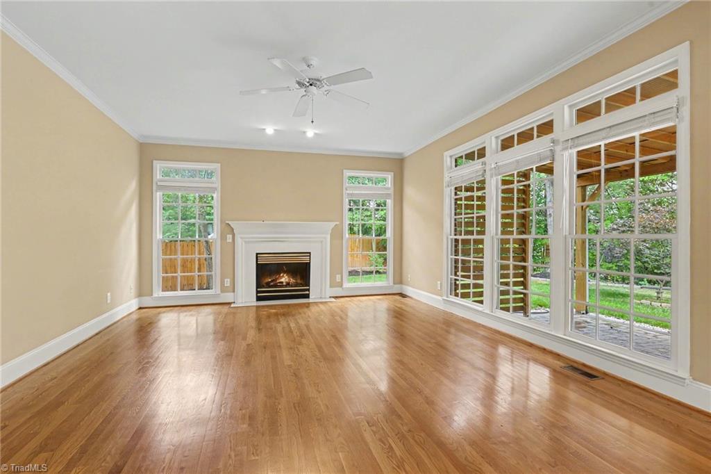 3211 Timberoak Court