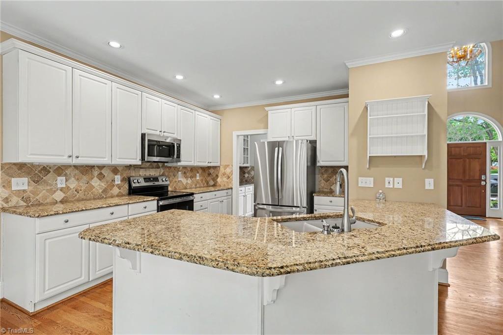 3211 Timberoak Court