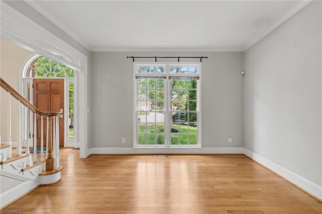 3211 Timberoak Court