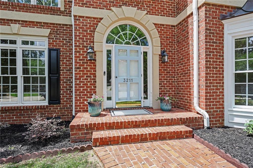 3211 Timberoak Court